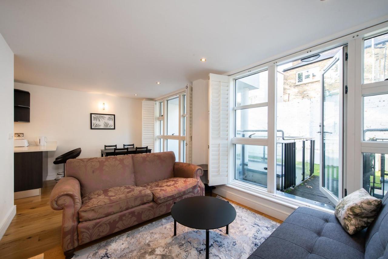 2 Bed Flat In Clapham Common Apartman London Kültér fotó
